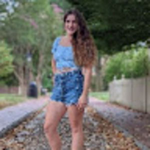 Meet your Posher, Brandi